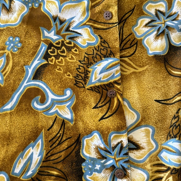 tropical pattern button up - Picture 2 of 2